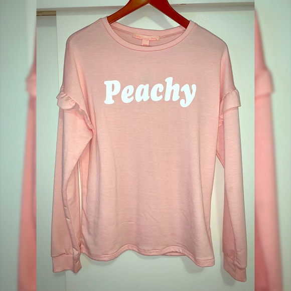 Rebellious One Tops - Graphic tee